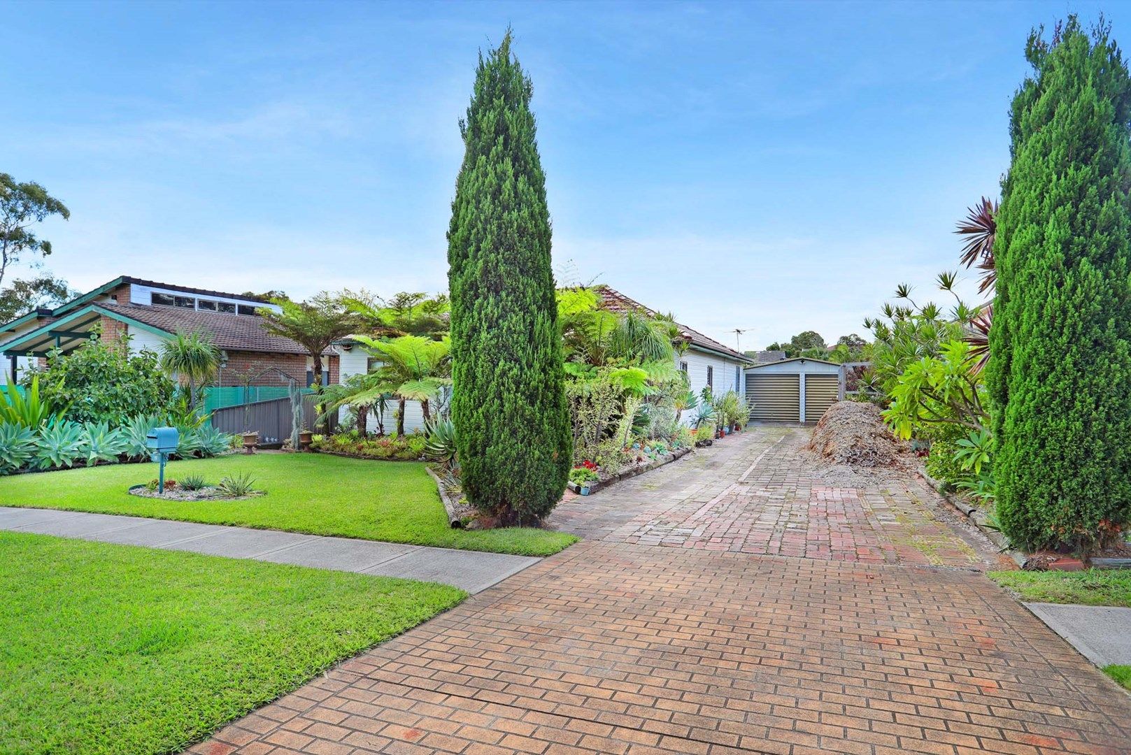 11 Bonnie View Street, Gymea NSW 2227, Image 0