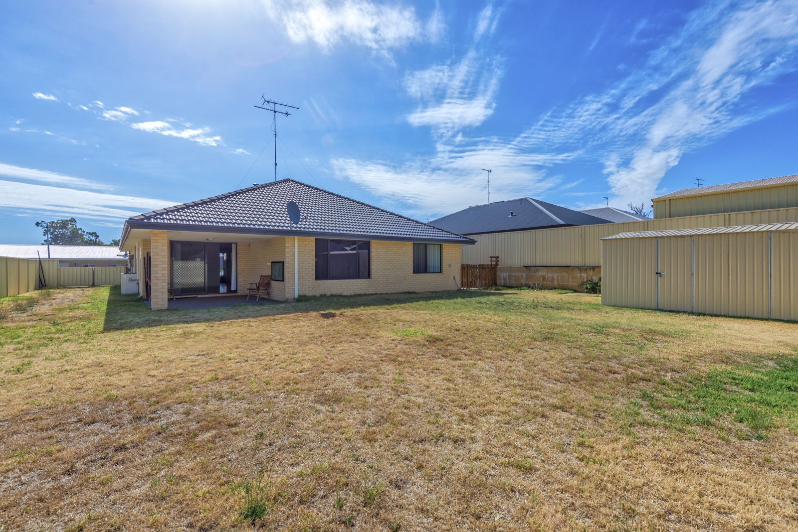 49 Sundercombe Loop, Waroona WA 6215, Image 2