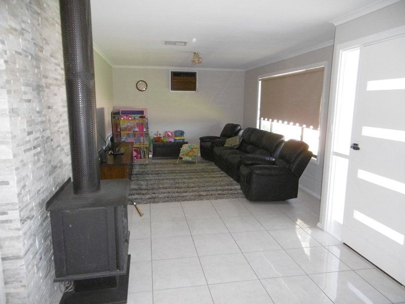 18 Booyoolie Street, Laura SA 5480, Image 2