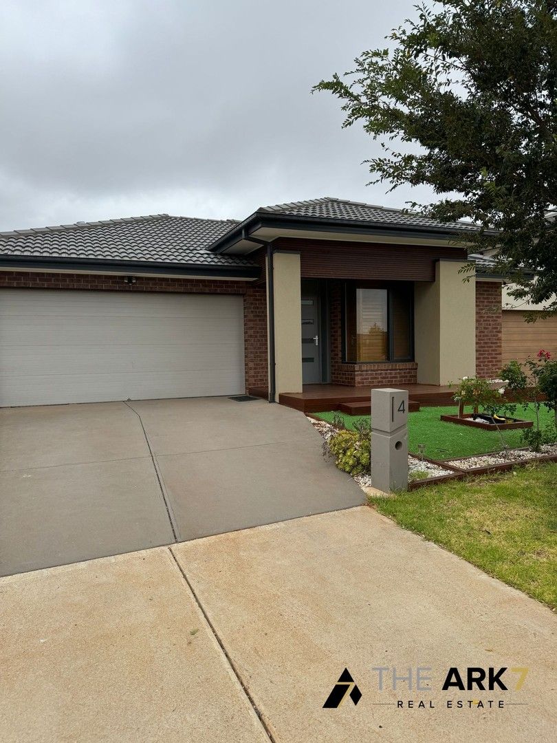 4 Roehampton Drive, Strathtulloh VIC 3338, Image 0