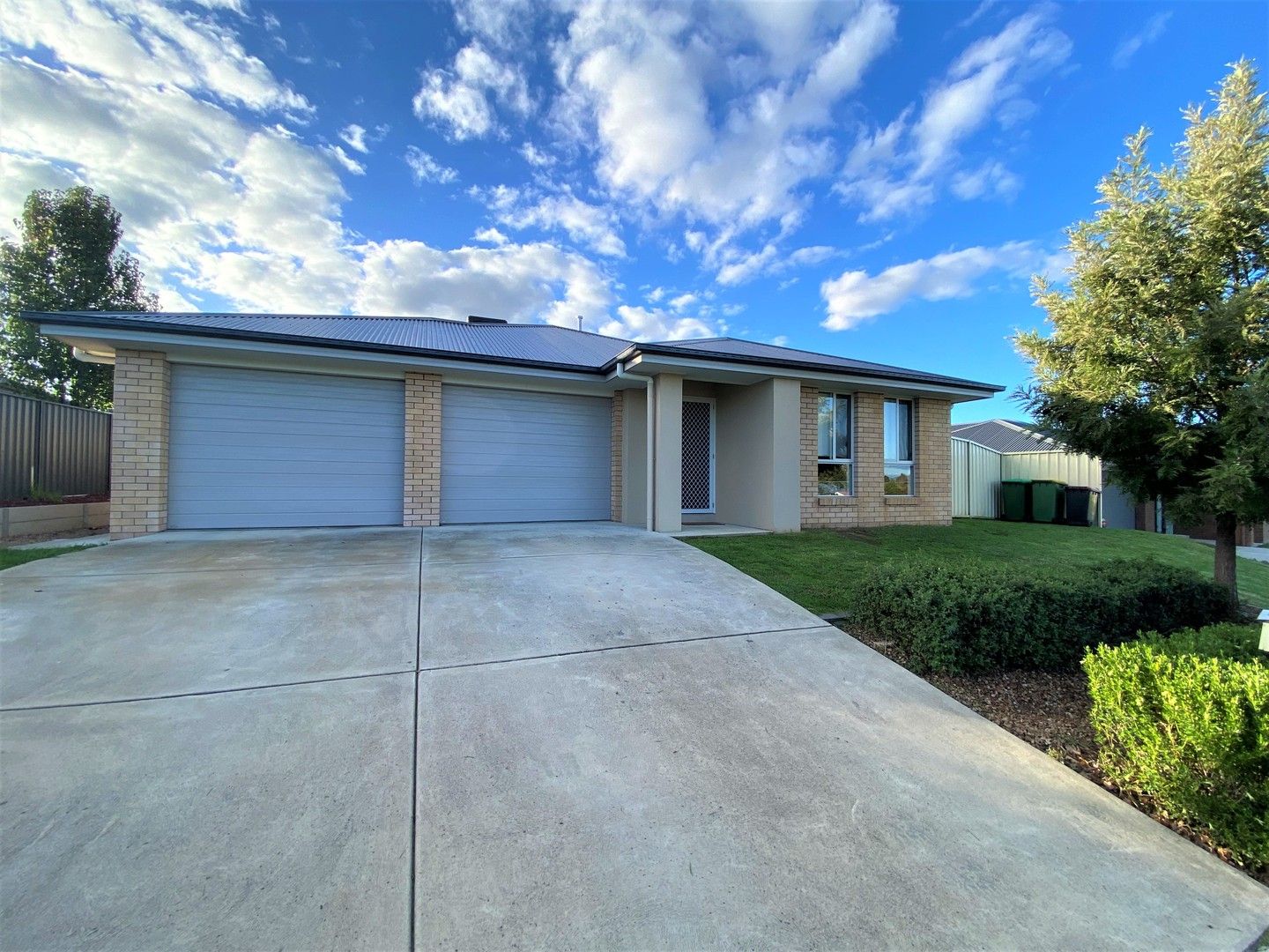 5 bedrooms Block of Units in 65 Carstens Street LAVINGTON NSW, 2641
