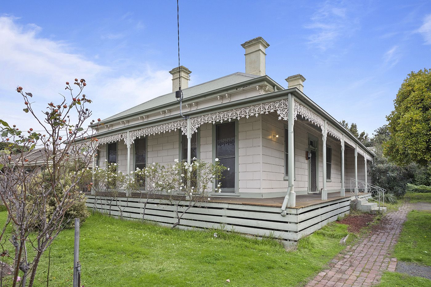 5 bedrooms House in 7 Eastwood Avenue PRESTON VIC, 3072