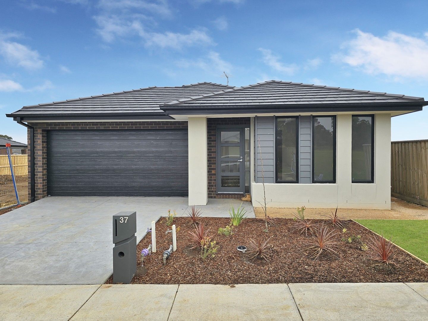 37 Wanderlust Drive, Mount Duneed VIC 3217, Image 0