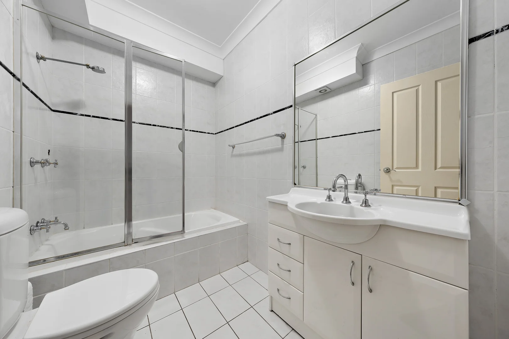 Additional image 6 of 15/2-14 Pacific Highway (enter via Corona Ave), Roseville NSW 2069