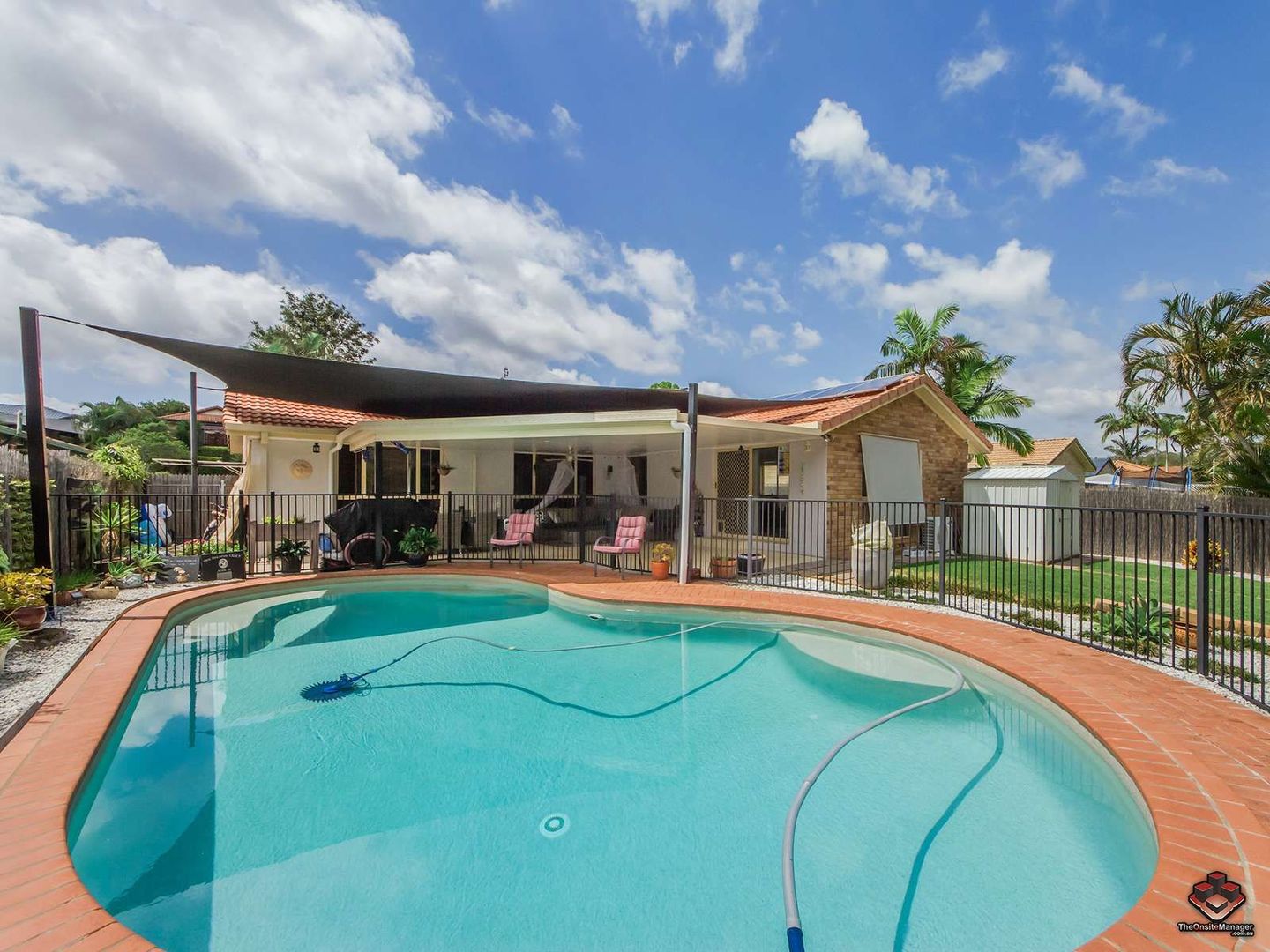 76 Cootharaba Drive, Helensvale QLD 4212, Image 2