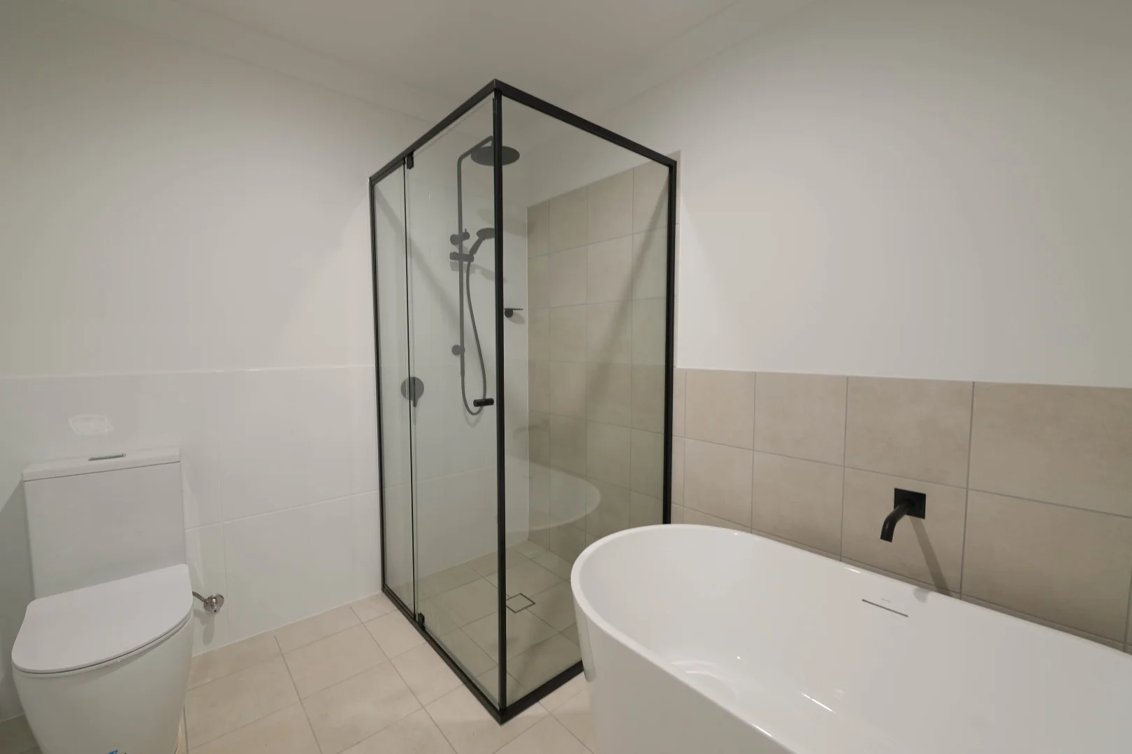 Additional image 13 of 23a & 23b Vaucluse Place, Parkes NSW 2870