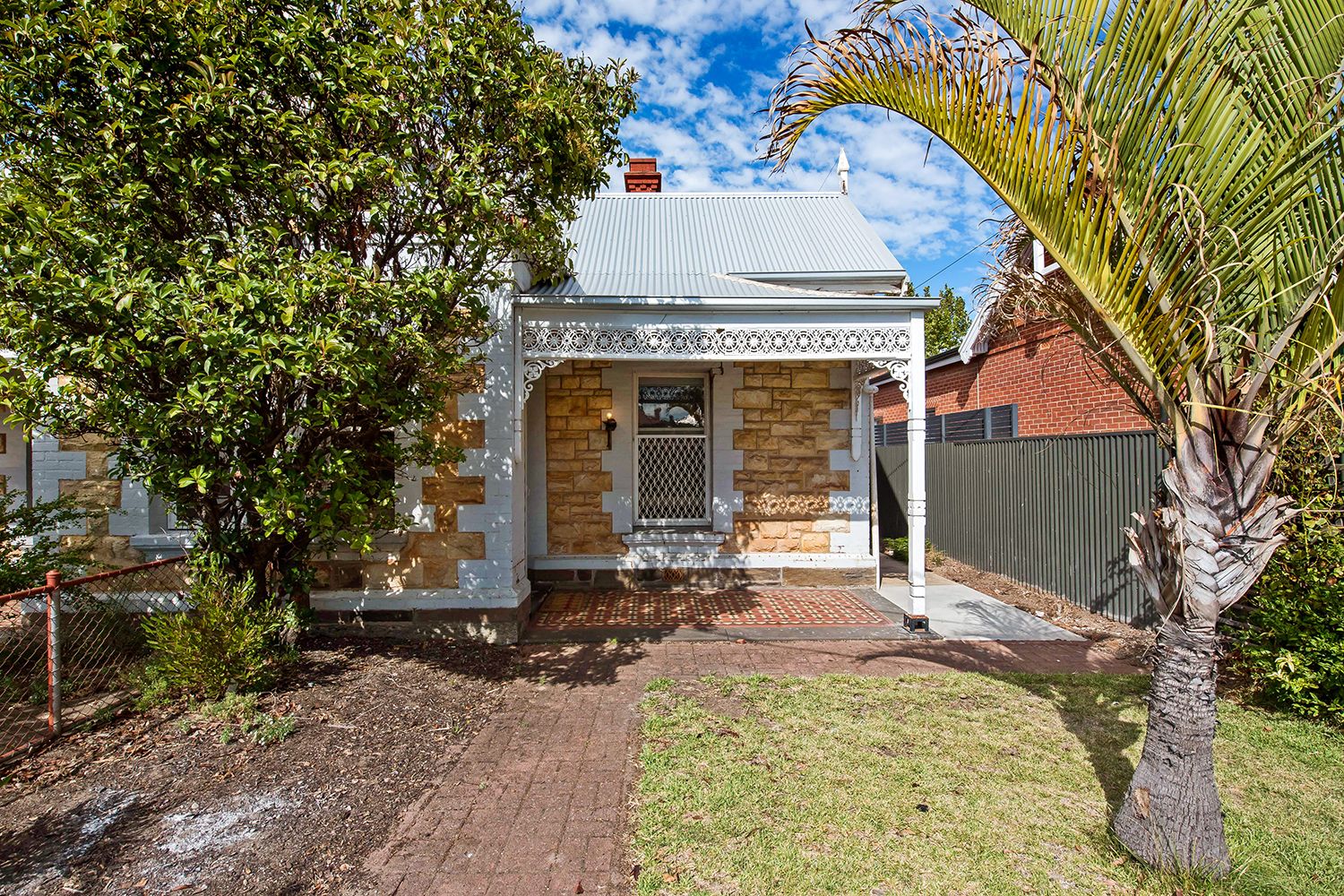 18 Gordon Street, Glenelg SA 5045, Image 0