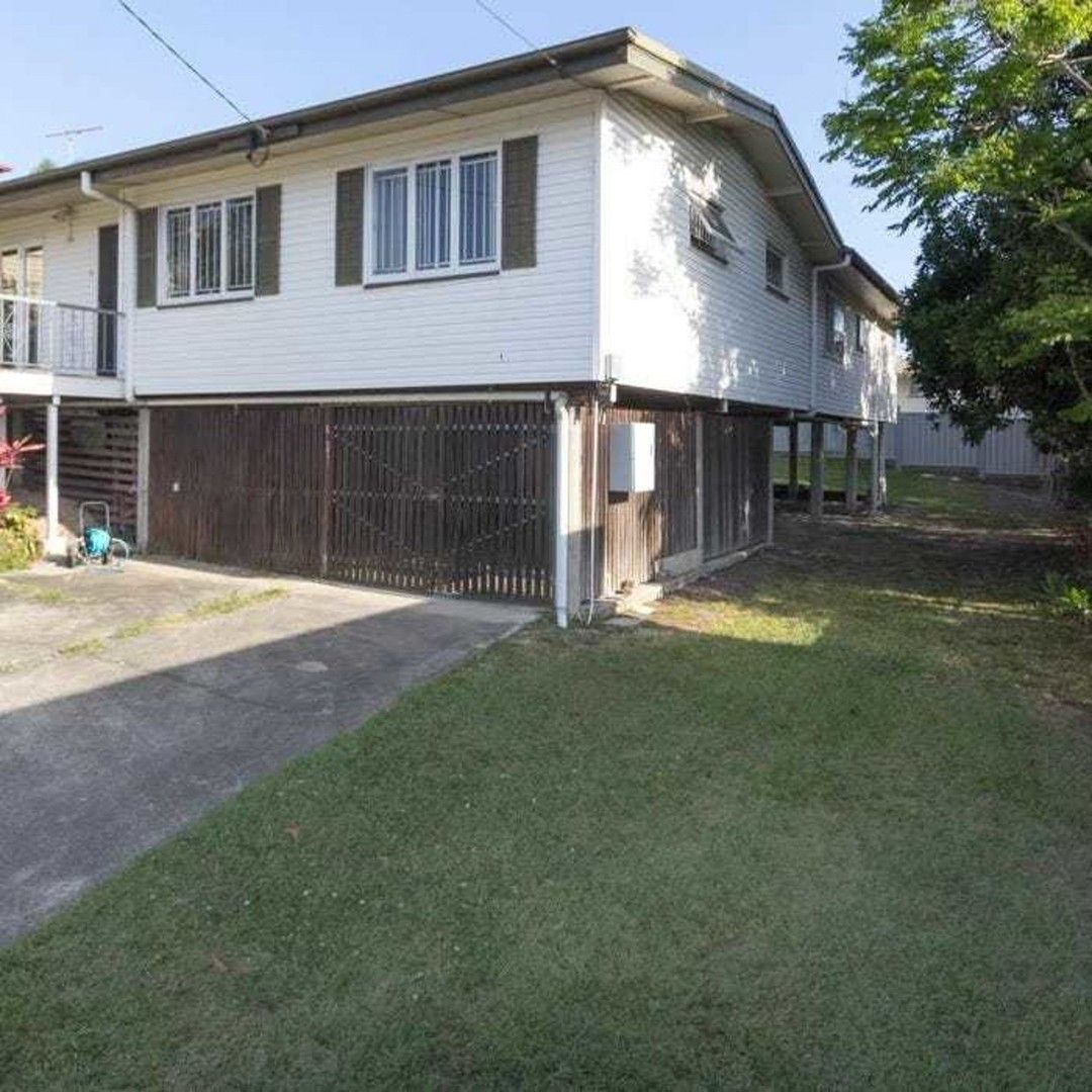 4 bedrooms House in 61 Stanley Road CAMP HILL QLD, 4152