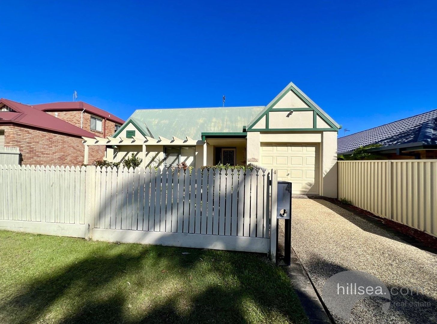 3 bedrooms House in 4 Sidney Nolan Drive COOMBABAH QLD, 4216