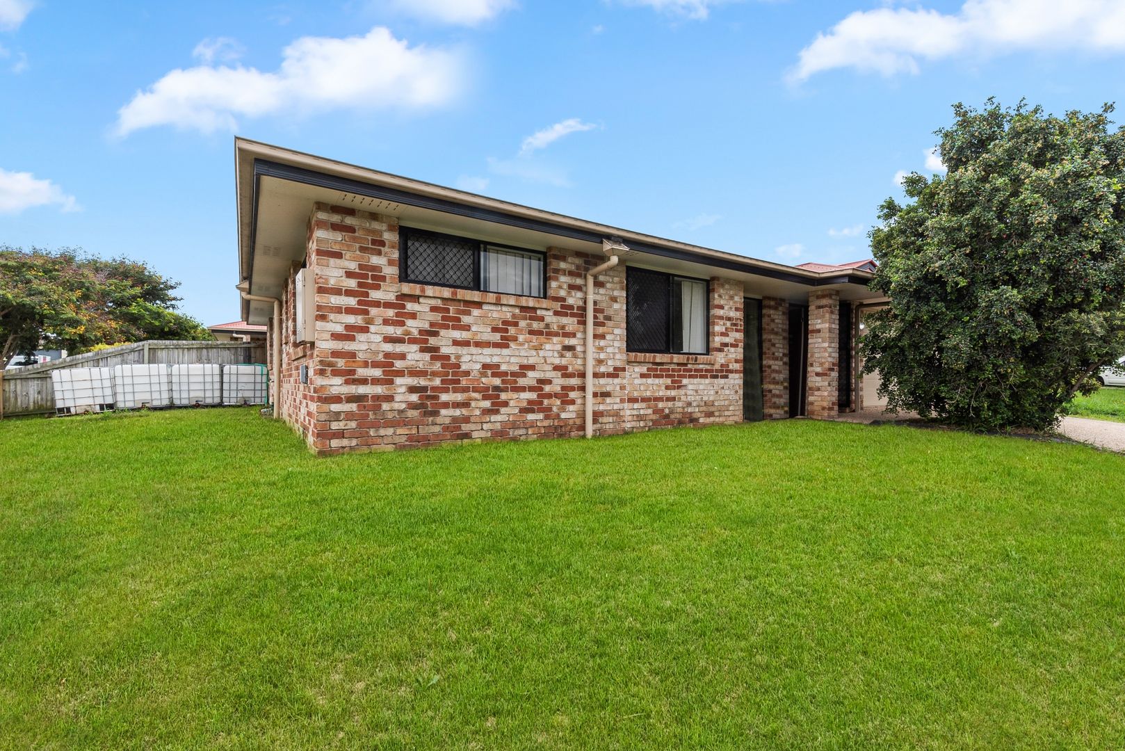 1b/16 Leichhardt Avenue, Rothwell QLD 4022, Image 1