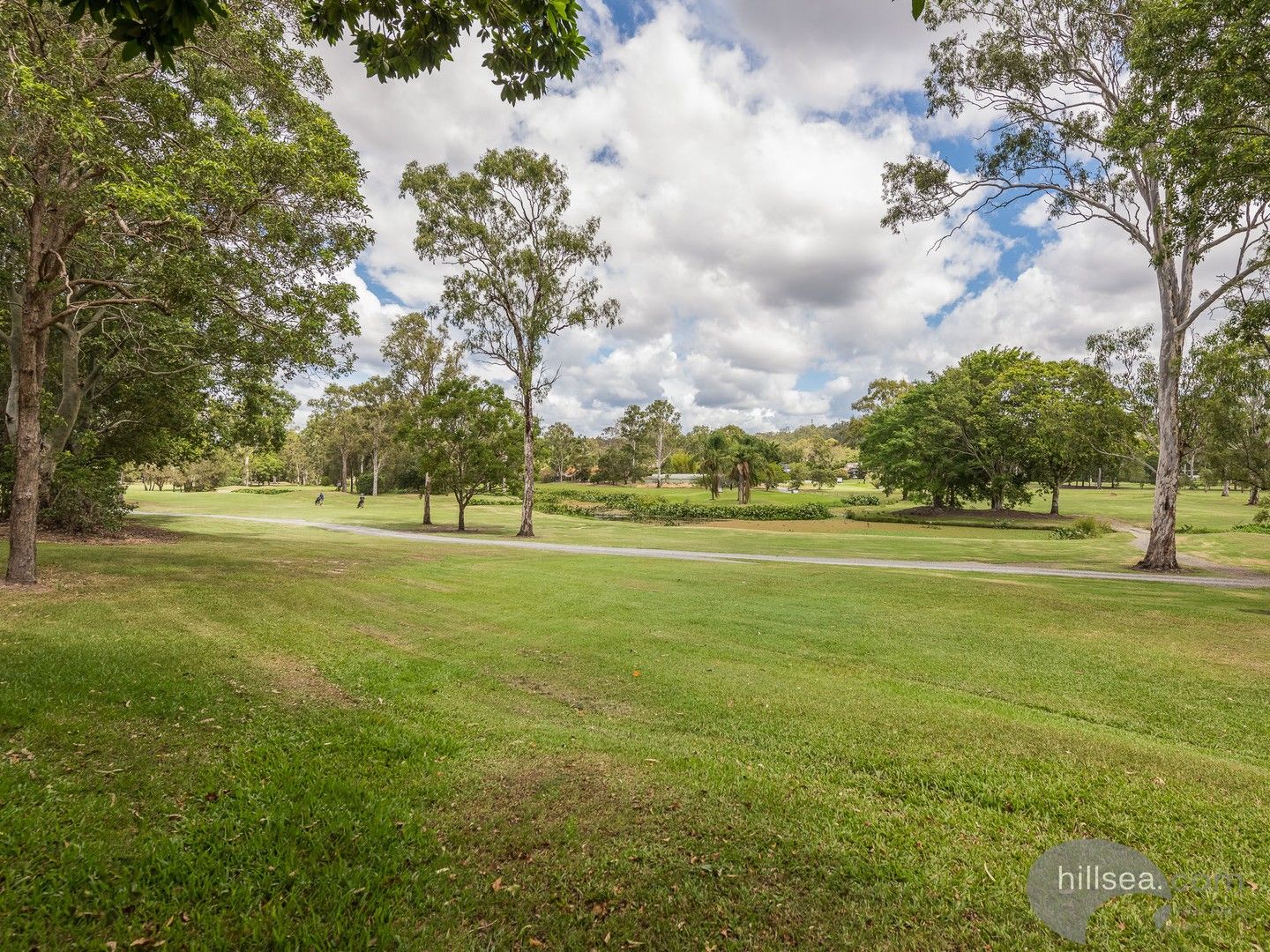 52 Lismore Drive, Helensvale QLD 4212, Image 2