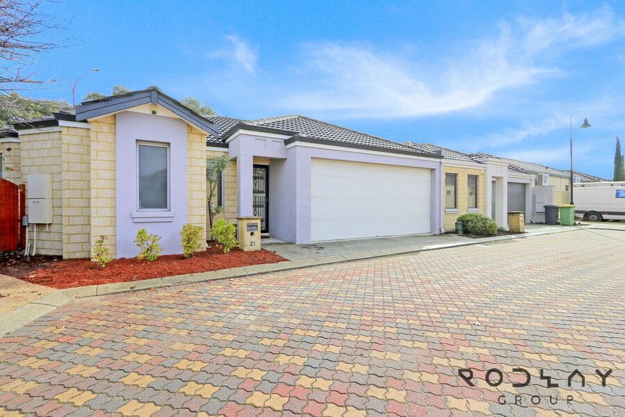 3 bedrooms Apartment / Unit / Flat in Unit 21/26 Churchill Grn CANNING VALE WA, 6155