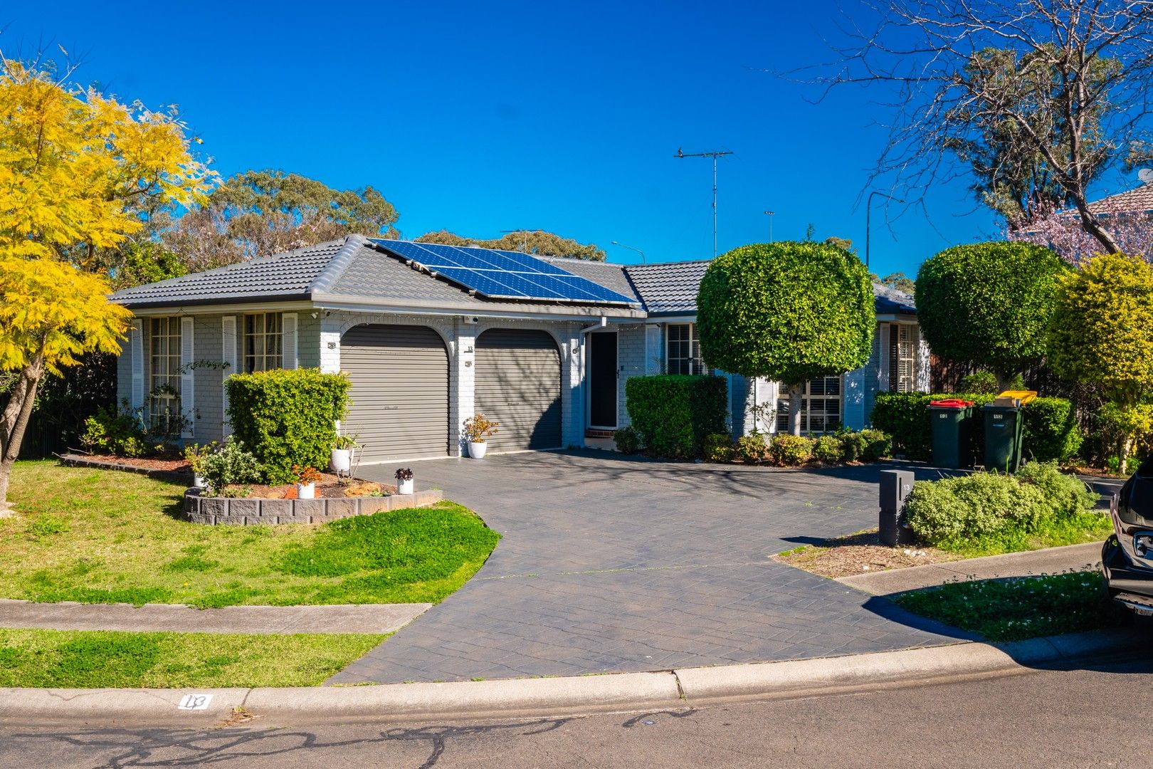 3 bedrooms House in 13 Cookson Place GLENWOOD NSW, 2768