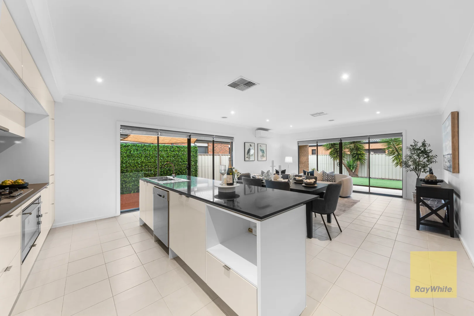 Additional image 10 of 16 Locksley Drive, Truganina VIC 3029