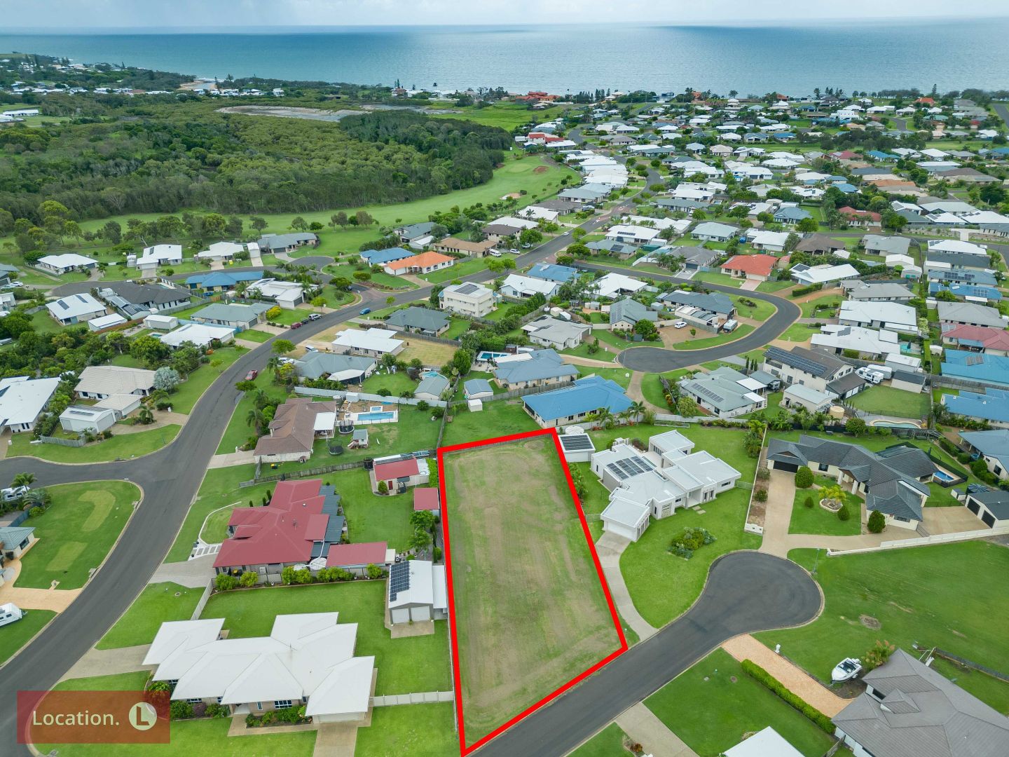 2 Janet Court, Coral Cove QLD 4670