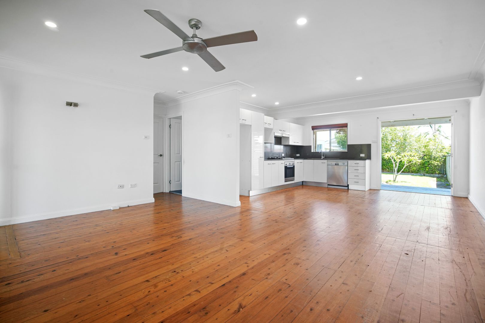 32 Nacooma Road, Buff Point NSW 2262 - House For Rent | Domain