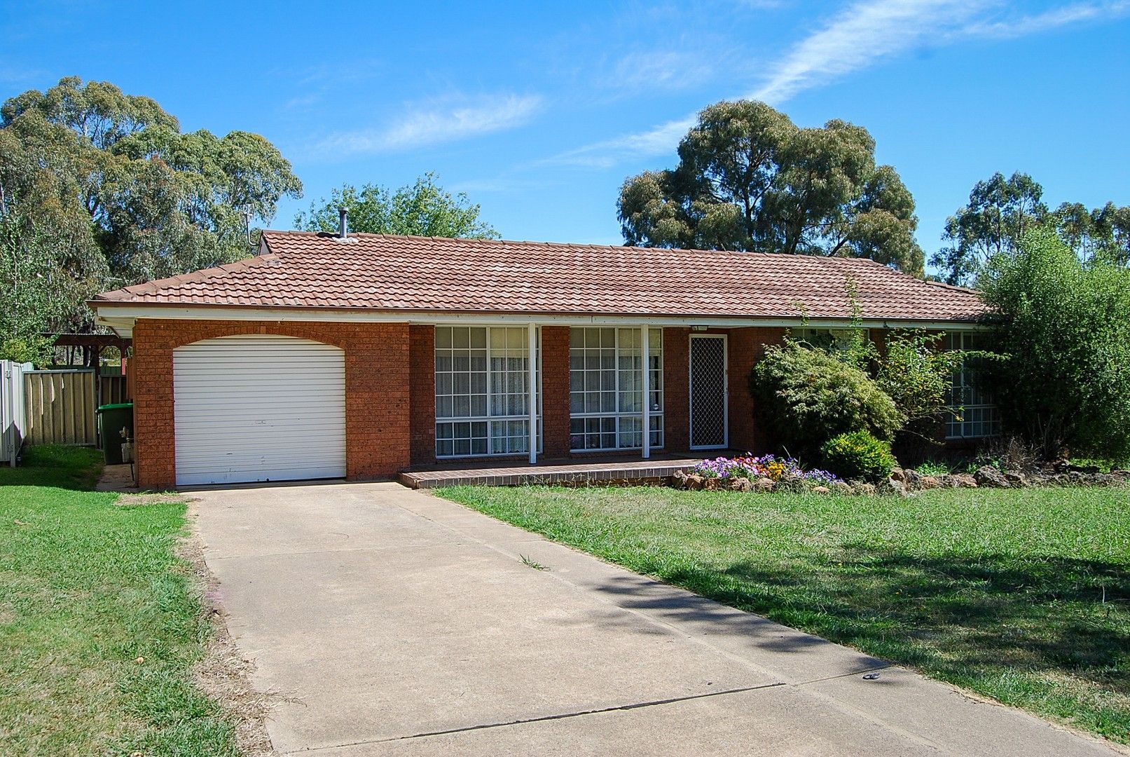 3 bedrooms House in 29 Sundew Circuit ORANGE NSW, 2800