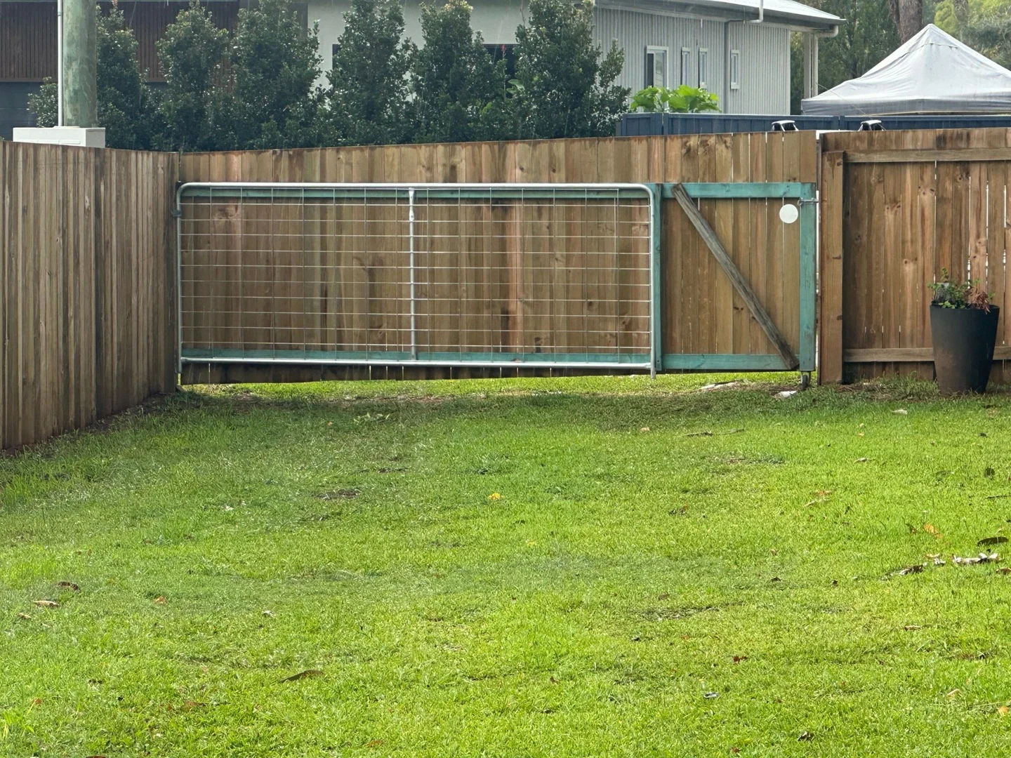 Additional image 13 of 8 Pookanah Street, Russell Island QLD 4184