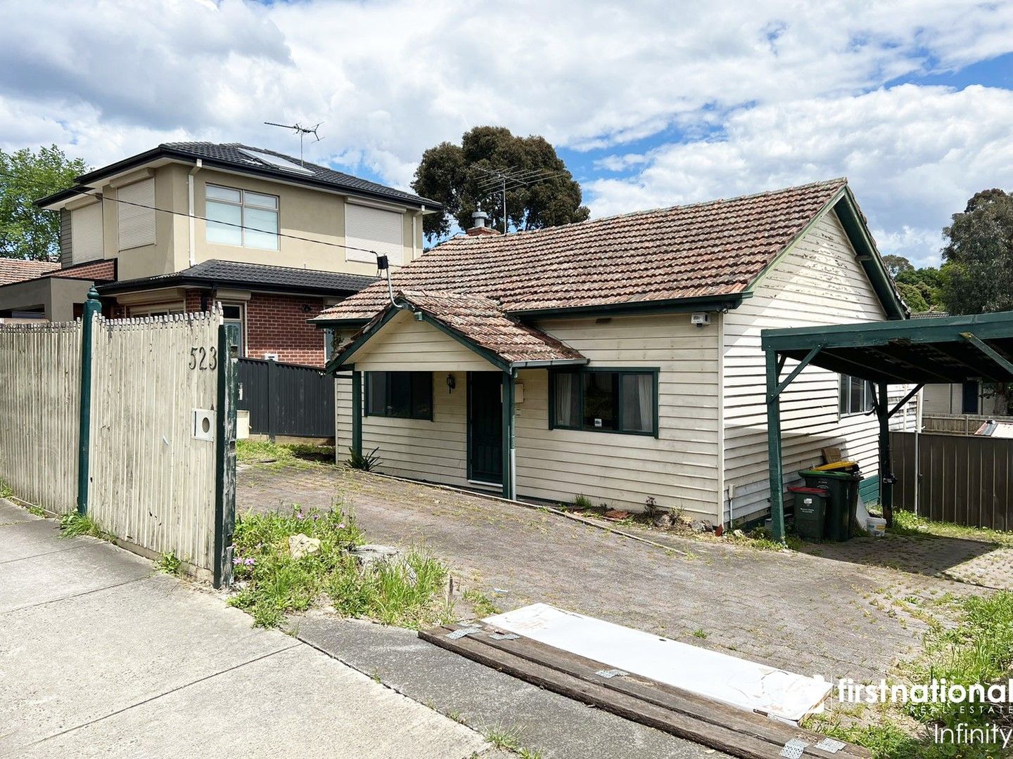 3 bedrooms House in 523 Elgar Road MONT ALBERT NORTH VIC, 3129
