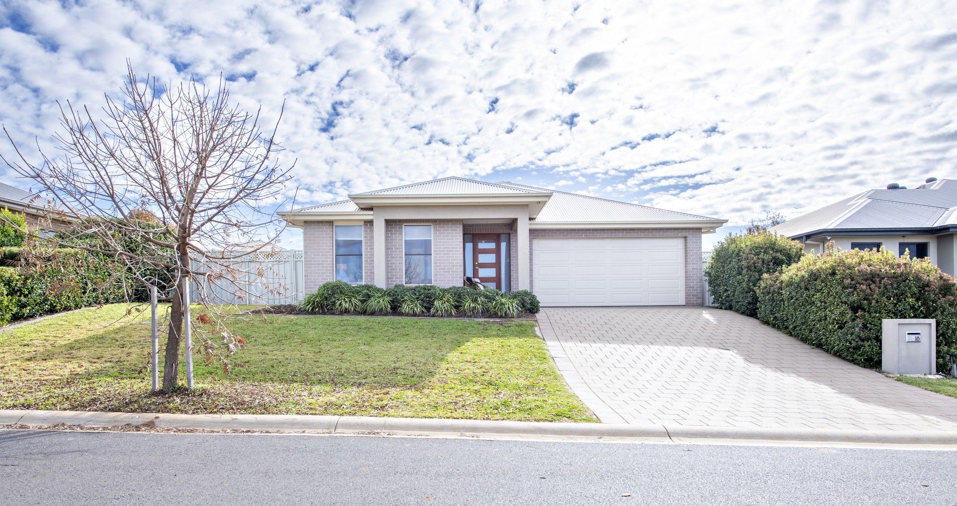 4 bedrooms House in 18 Lilydale Terrace DUBBO NSW, 2830