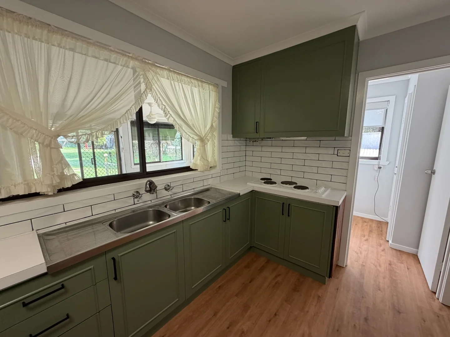 Additional image 9 of 6 Service Road, Kialla West VIC 3631