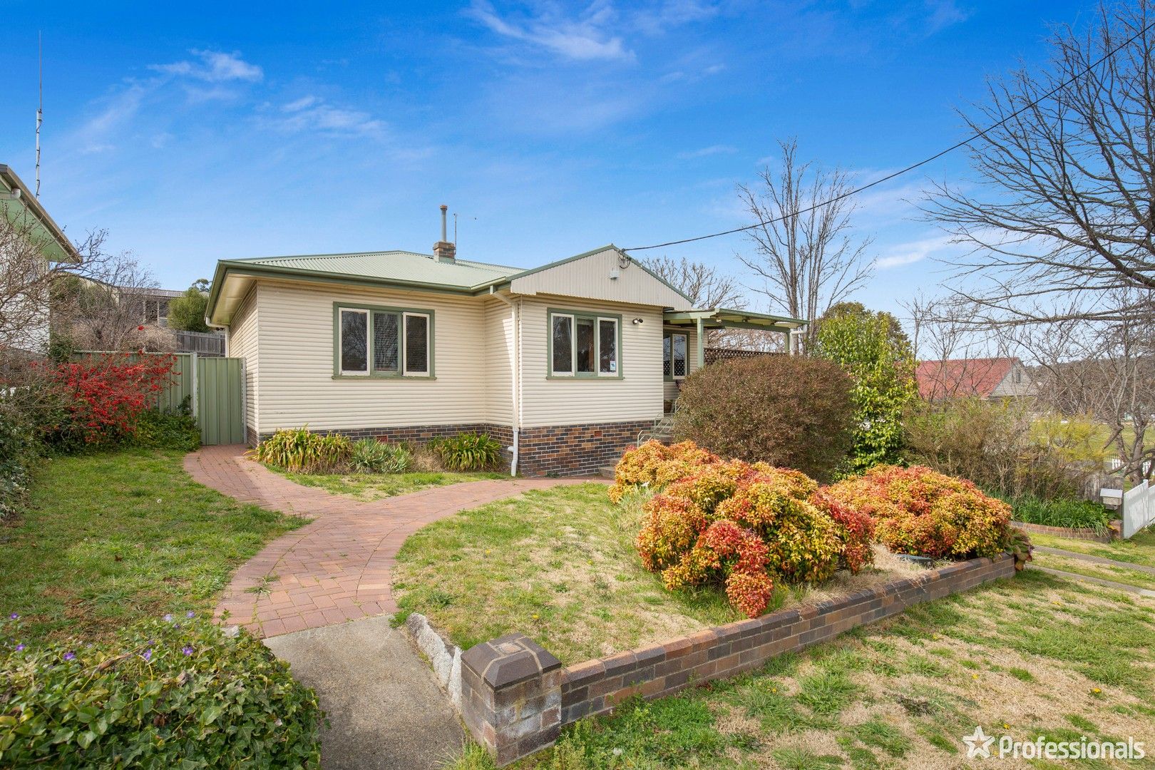 3 bedrooms House in 21 Millie Street ARMIDALE NSW, 2350