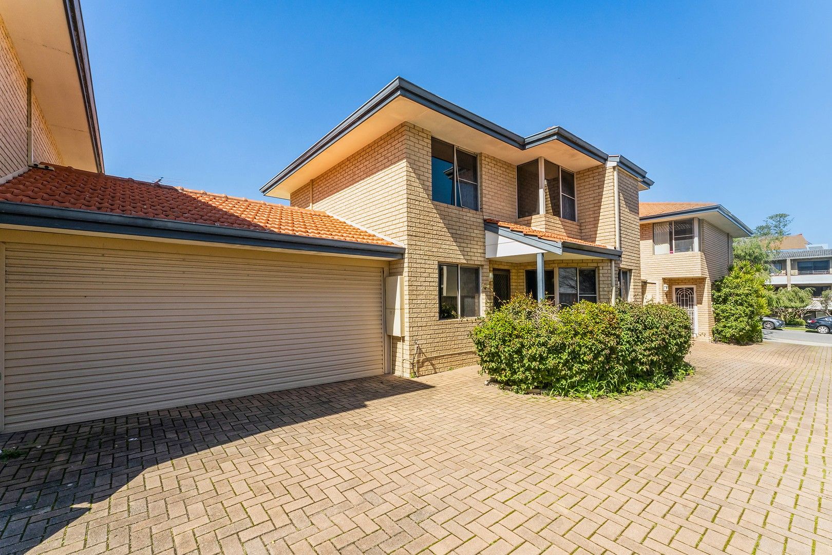 2/4 Gardner Street, Como WA 6152, Image 0