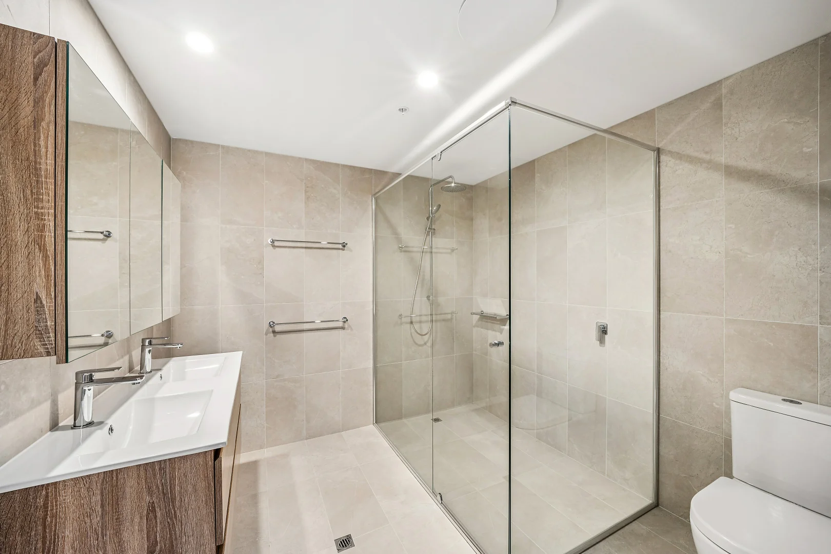 Additional image 9 of 103/28-30 Waugh Street, Port Macquarie NSW 2444