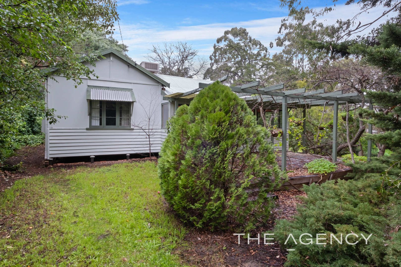 27 McGlew Road, Glen Forrest WA 6071, Image 1