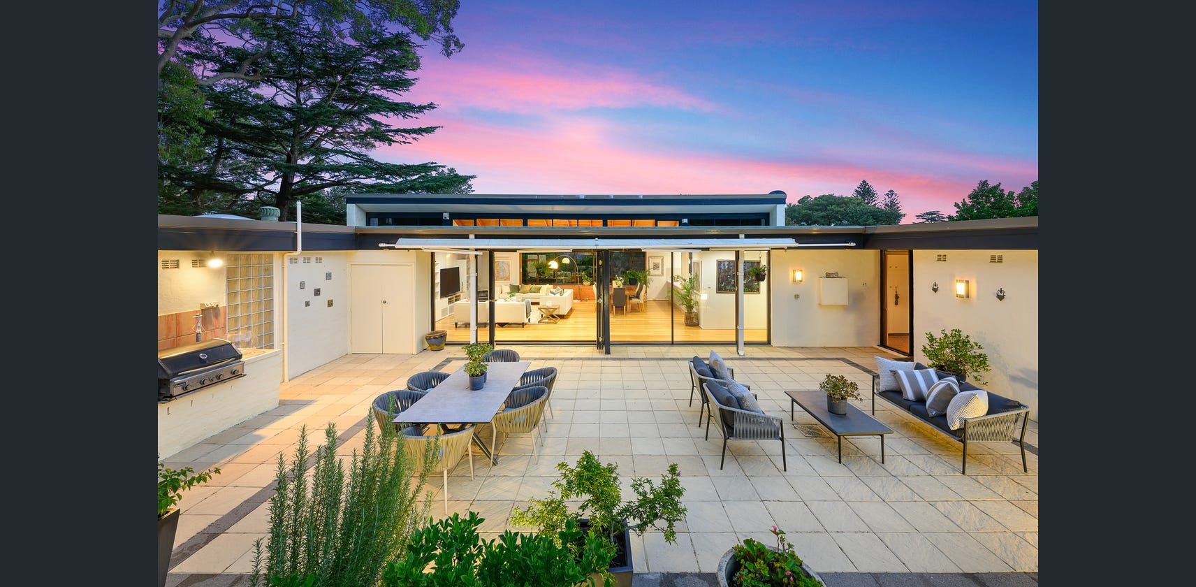 5 bedrooms House in 62 Highfield Road LINDFIELD NSW, 2070