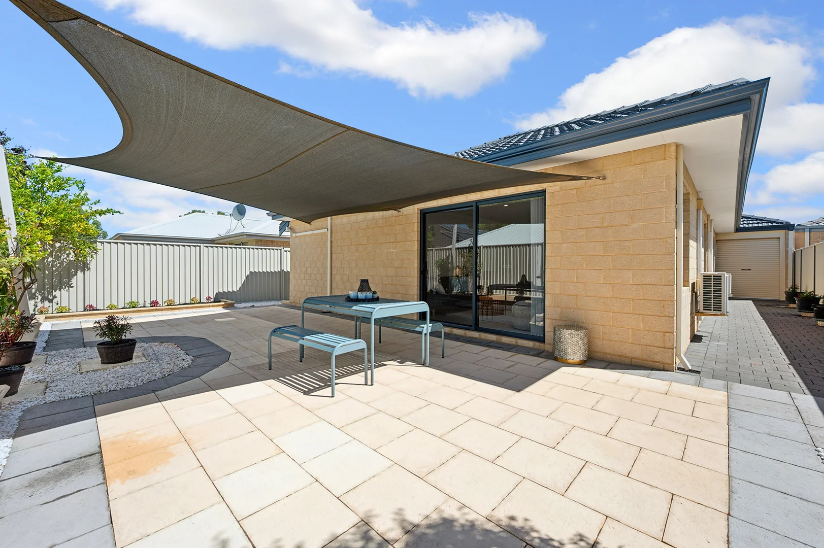 Image 25
