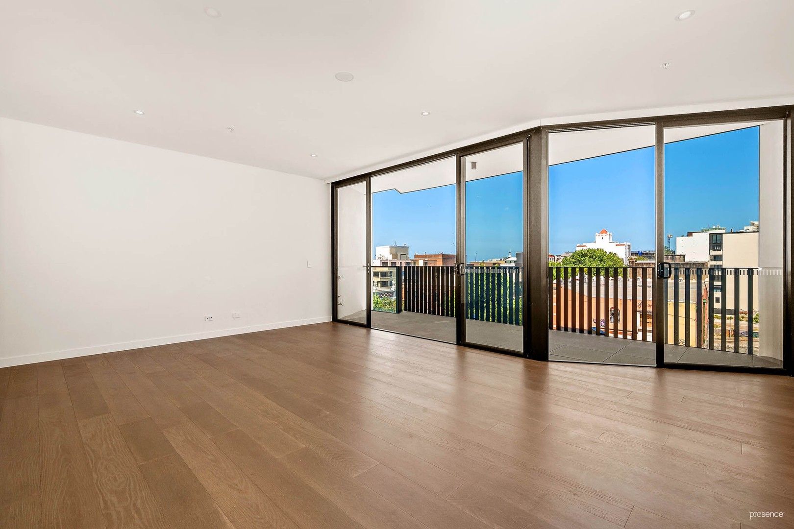 2 bedrooms Apartment / Unit / Flat in 610/149 Hunter Street NEWCASTLE NSW, 2300