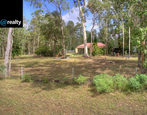 88 River Road, Millstream QLD 4888