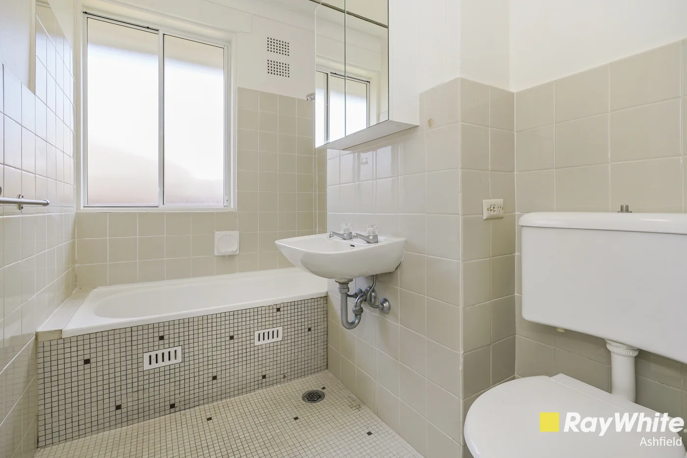 Additional image 5 of 17/3 High Street, Canterbury NSW 2193