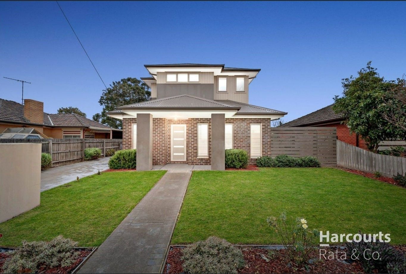2 bedrooms Townhouse in 1/23 Richardson Street THOMASTOWN VIC, 3074