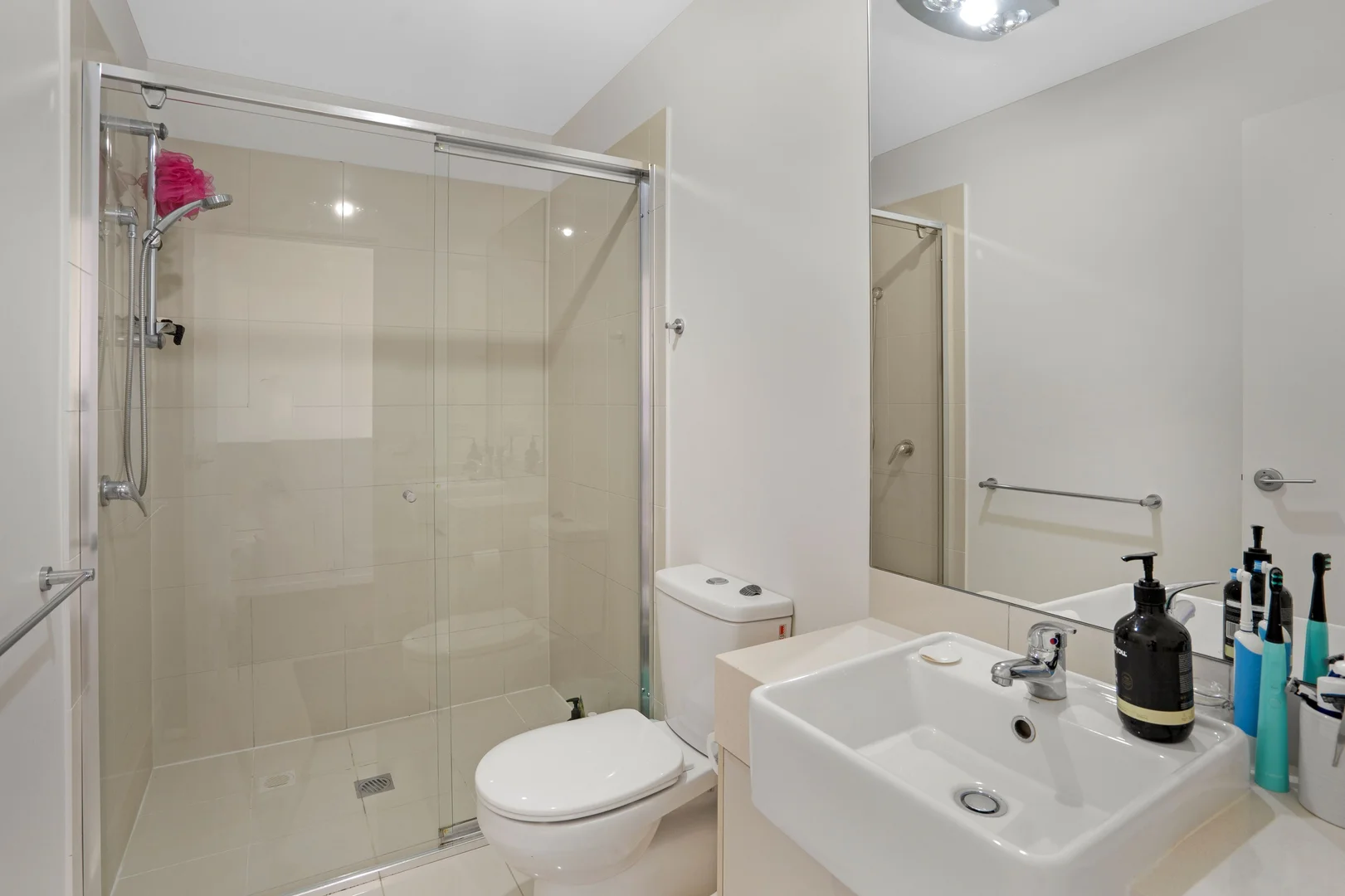 Additional image 8 of 8/5036 Emerald Island Drive, Carrara QLD 4211