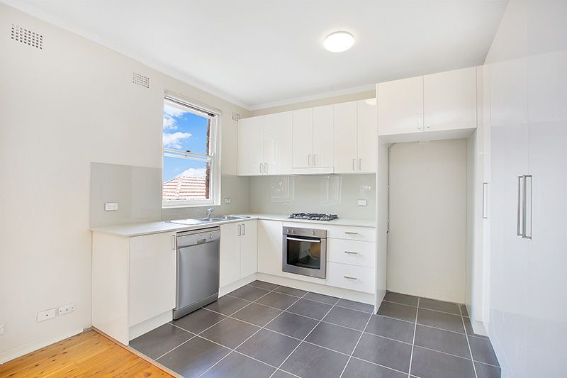 3/2 Barry Street, Clovelly NSW 2031, Image 2