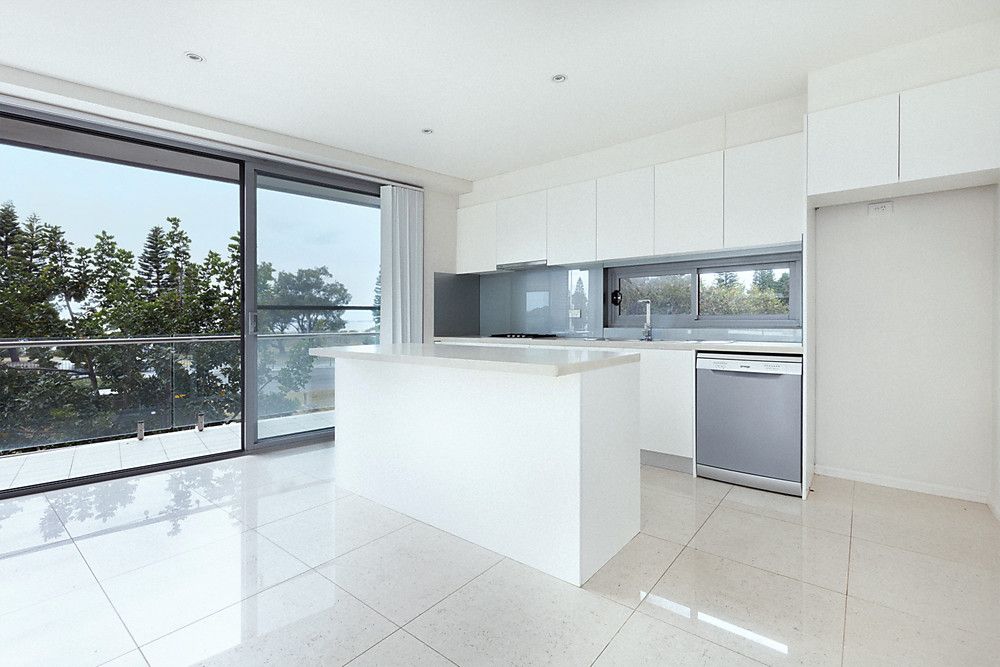 2 bedrooms Apartment / Unit / Flat in 1/140 The Grand Parade MONTEREY NSW, 2217