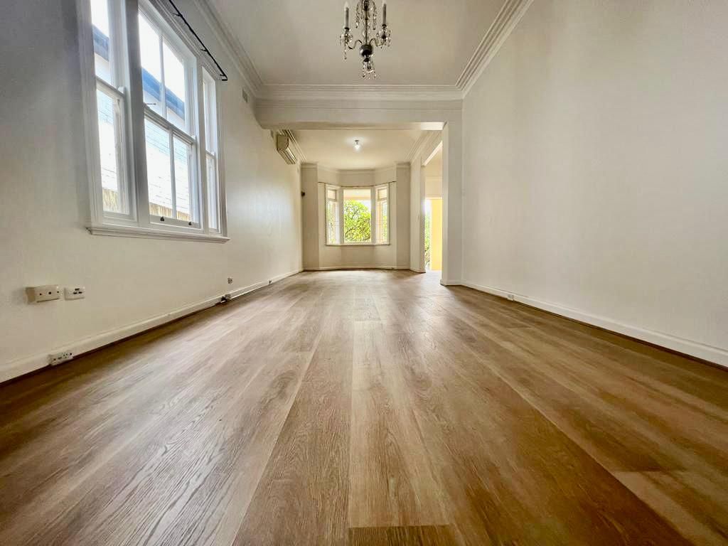 4 bedrooms House in 18 Bradley Avenue BELLEVUE HILL NSW, 2023