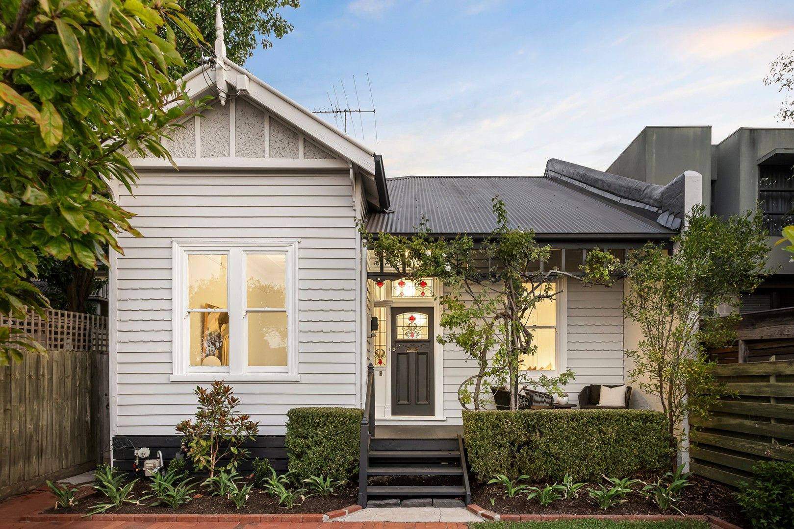 4 bedrooms House in 22 Parkhill Road KEW VIC, 3101