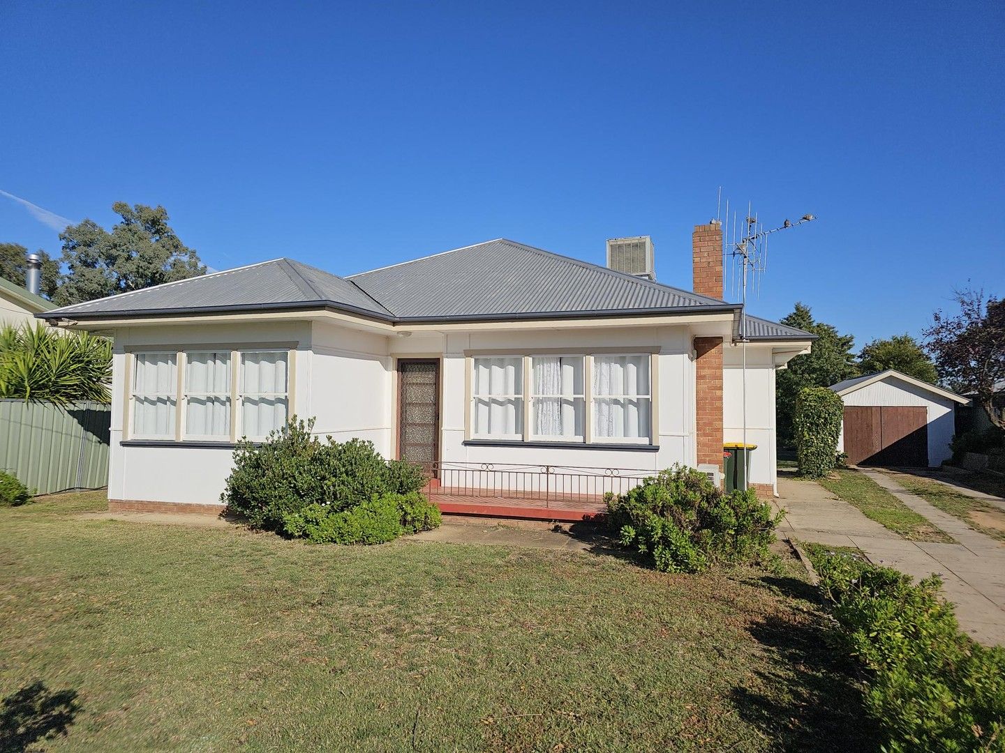 34 Brisbane Avenue, Cowra NSW 2794 House For Rent Domain