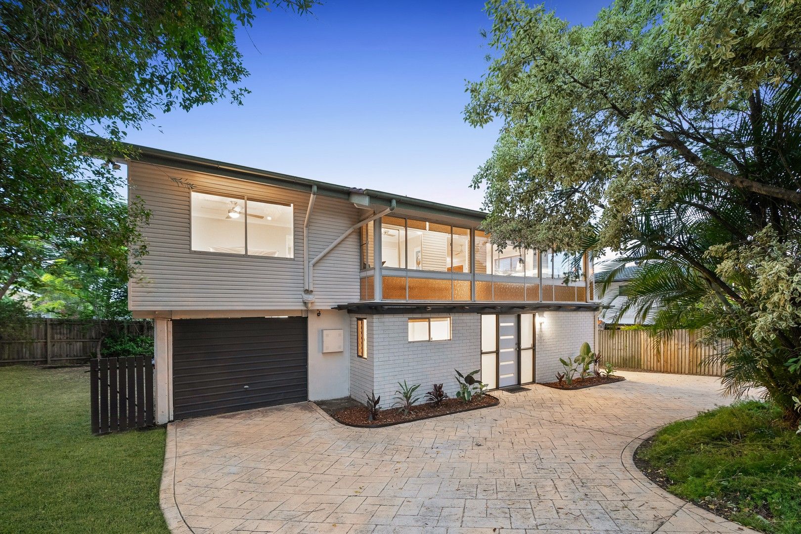 275 Macdonnell Road, Clontarf QLD 4019, Image 0