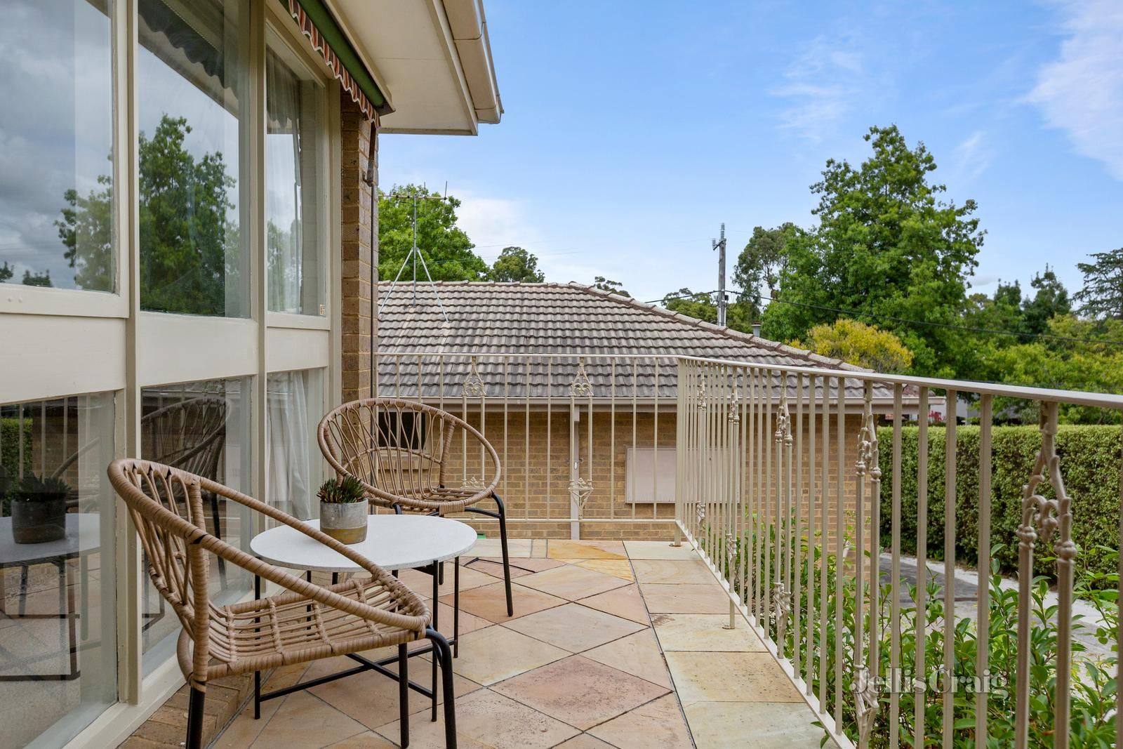 2/35 Boisdale Street, Surrey Hills VIC 3127, Image 2