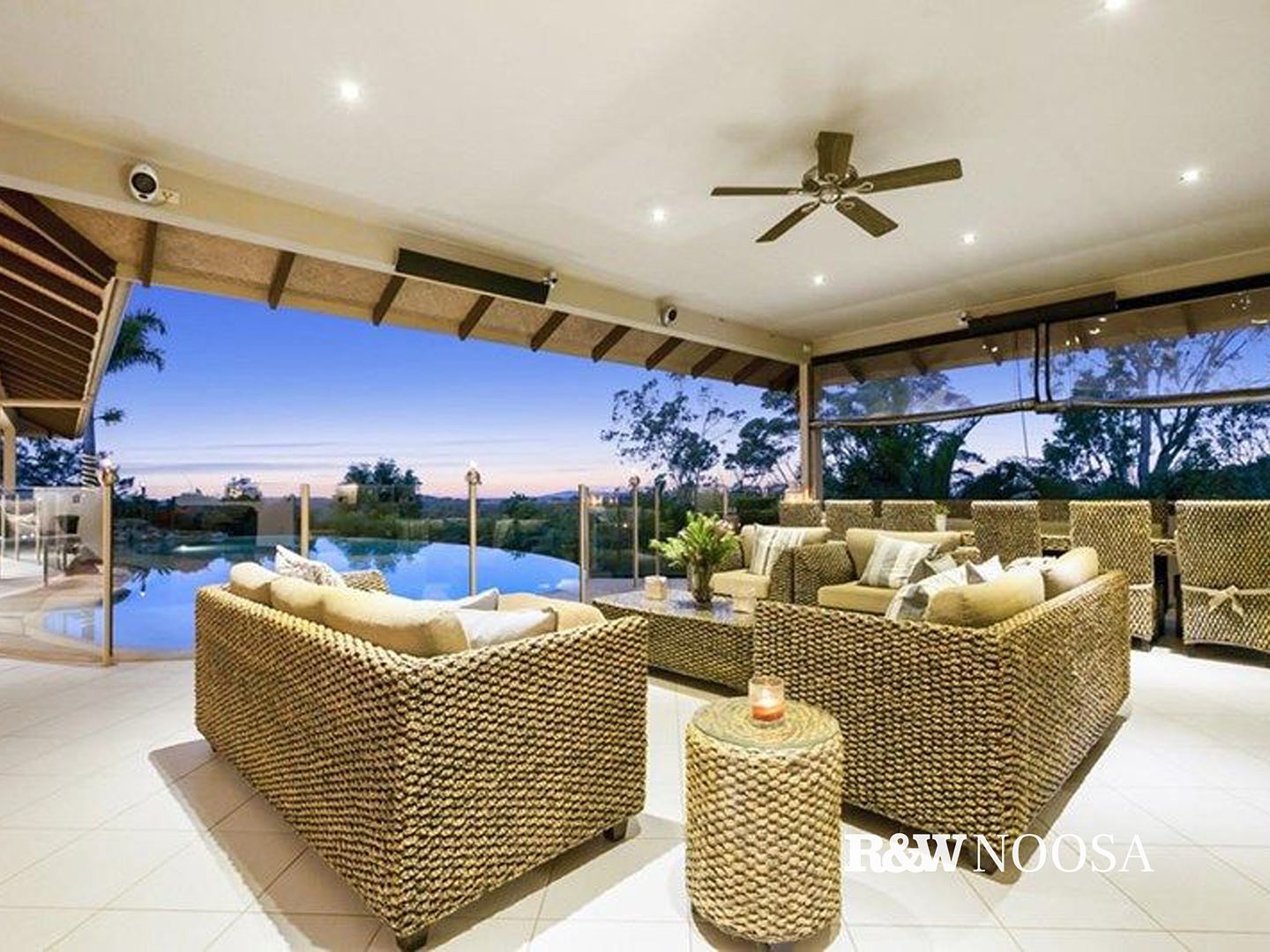 14 Panavista Court, Doonan QLD 4562, Image 2