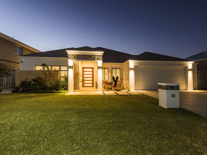 11 Harvest Chase, Madora Bay WA 6210, Image 0