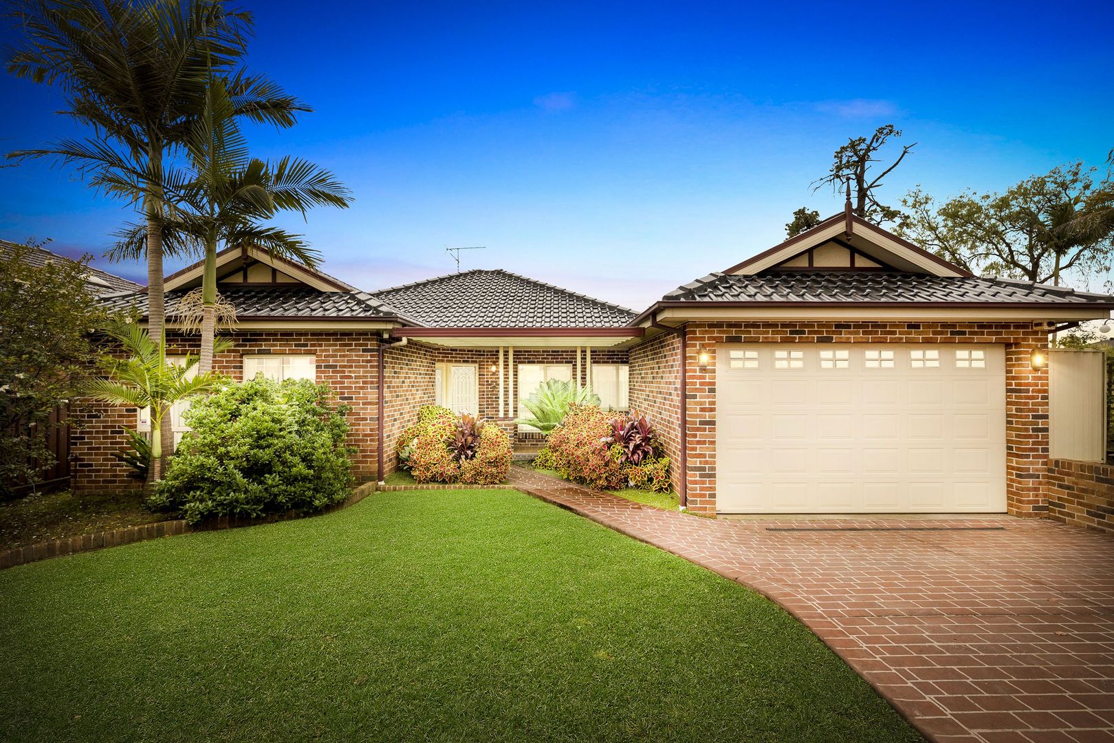 11 Kate Place, Quakers Hill NSW 2763