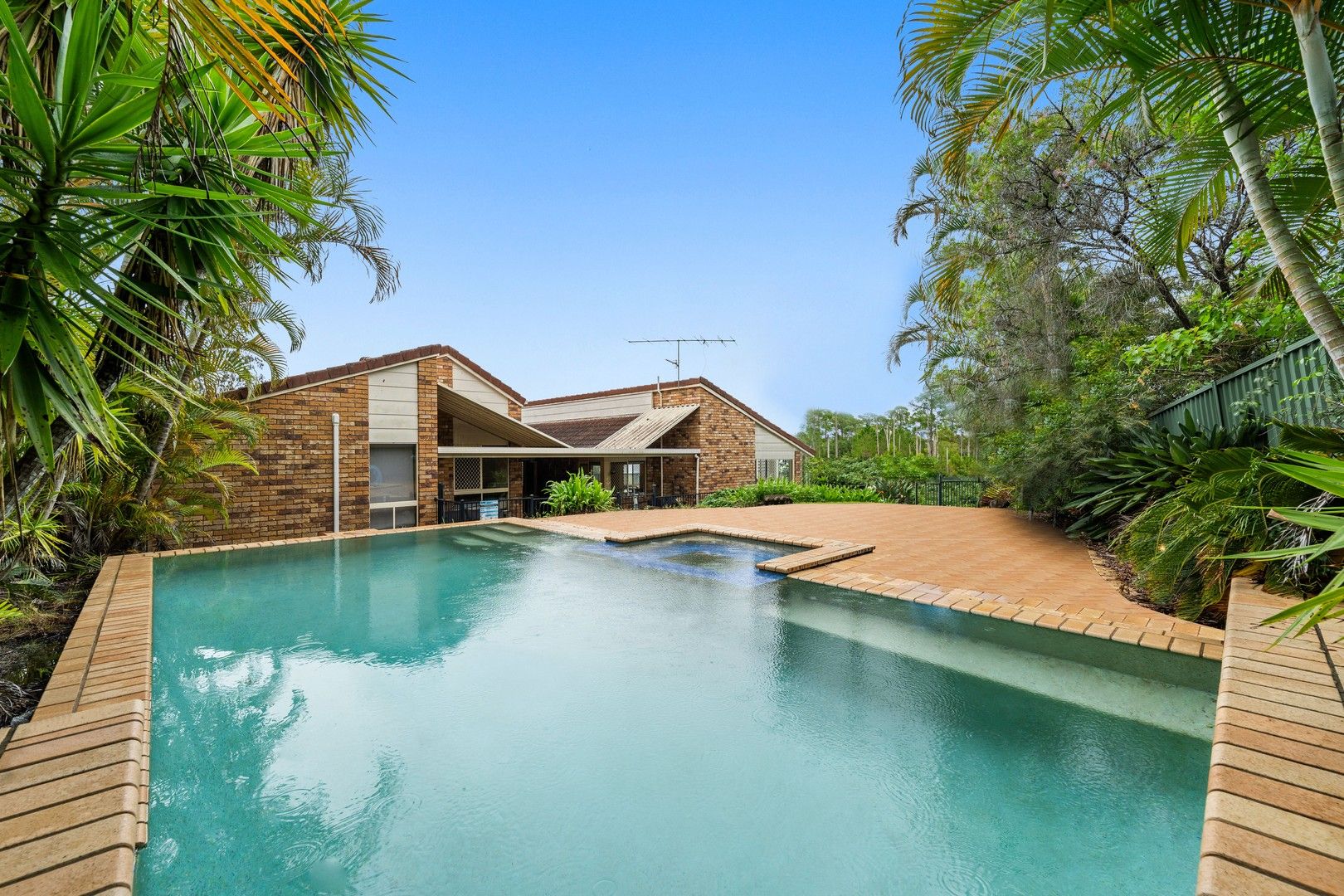 Sold 12 Princeville Court Robina QLD 4226 on 29 Jan 2024 2018986454