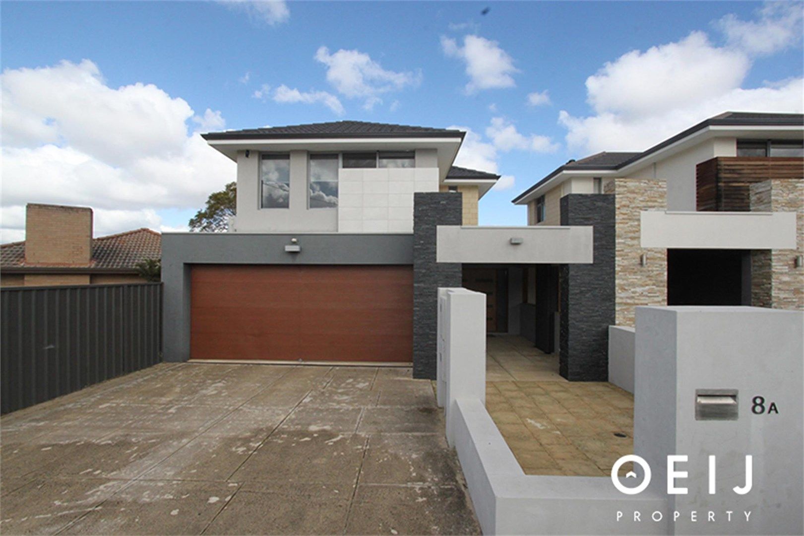 4 bedrooms House in 8A Deverell Way BENTLEY WA, 6102