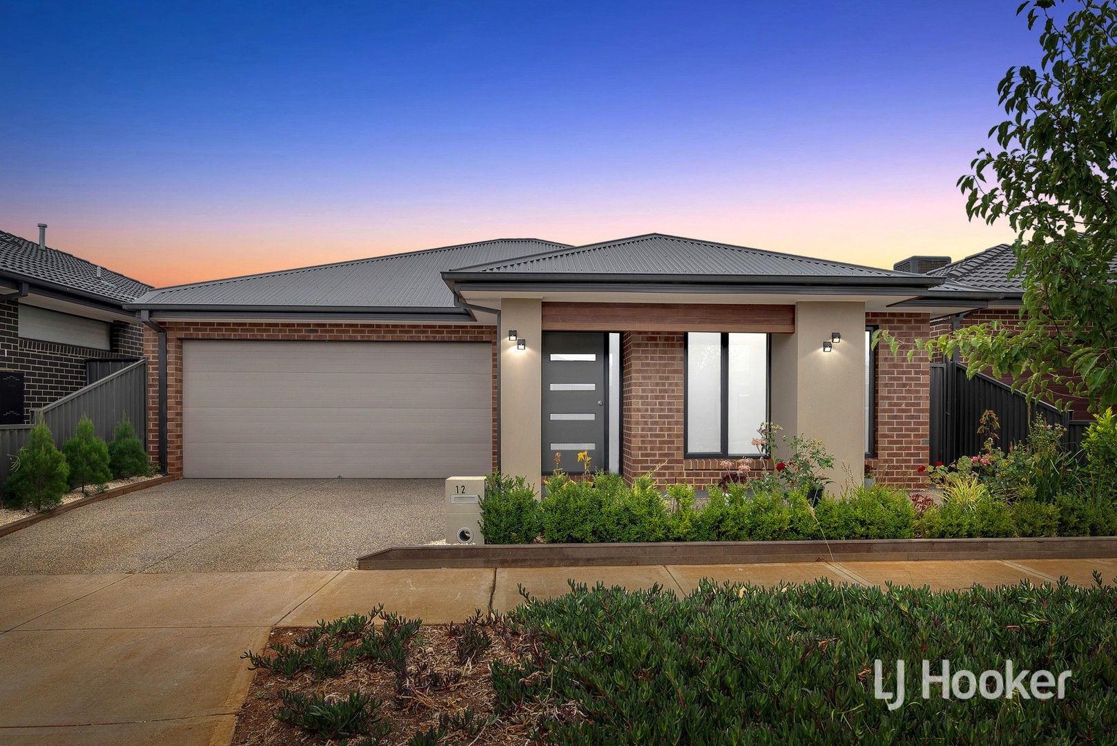 12 Monaco Grove, Strathtulloh VIC 3338, Image 0