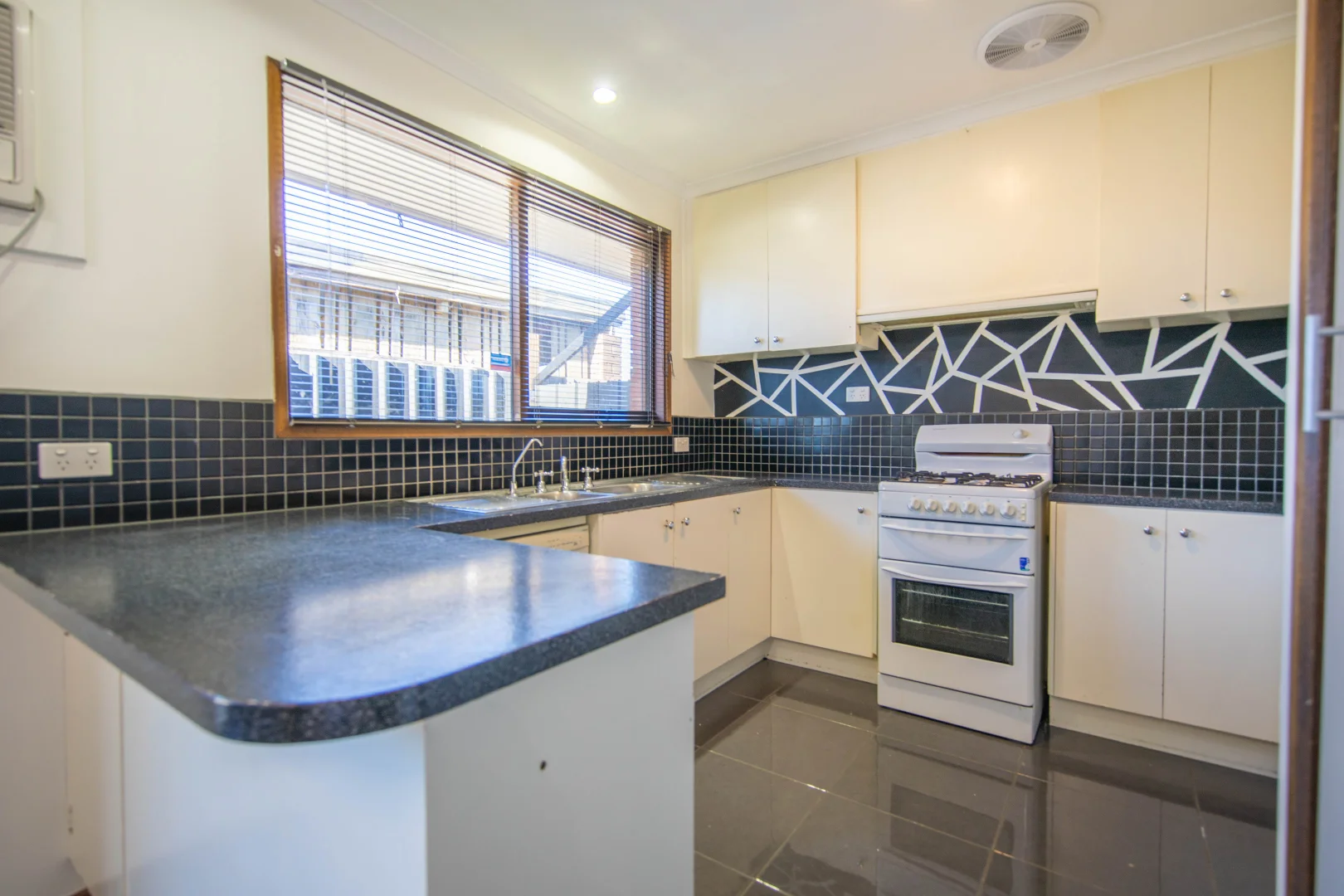 Additional image 2 of 4 Burleigh Road, Melton VIC 3337